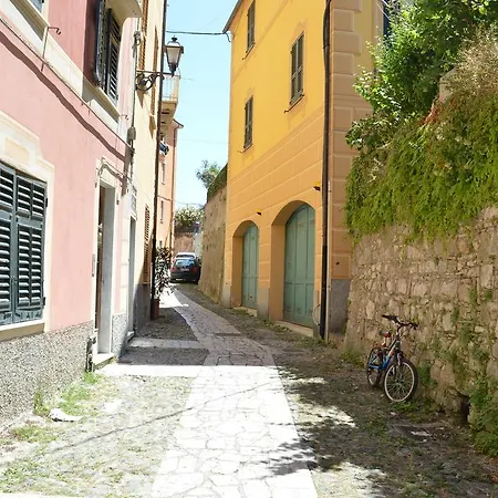 Apartament House Matilde By Holiday World Sestri Levante