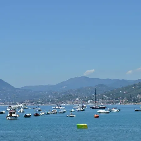 House Matilde By Holiday World Apartament